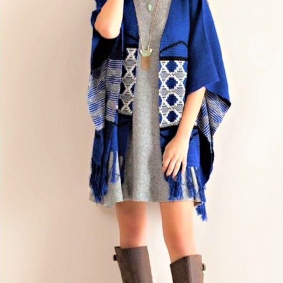 entro Sweaters - CARDIGAN SWEATER FRINGE SHAWL OPEN FRONT LIKE NEW